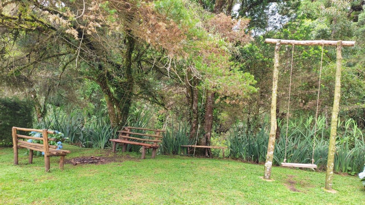 Casa A 14 Km De Goncalves Villa Buitenkant foto